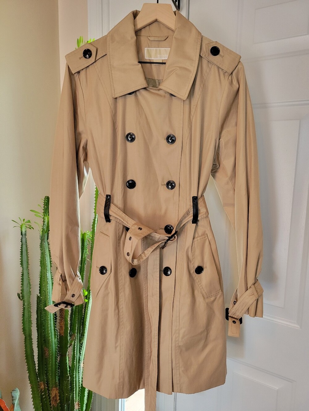 MICHAEL Michael Kors Double Breasted Belted Tan Trench Coat, Size Womens XL